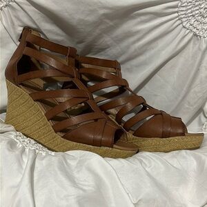 American Eagle Platform Wedge Size 11
